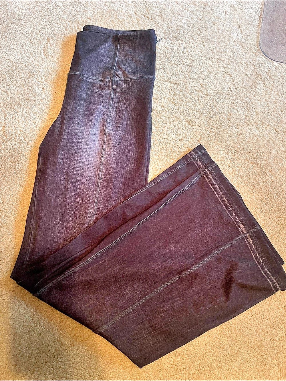 Lucy  Brown Leggings Size Small